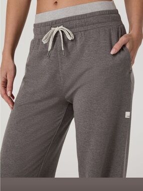 Vuori Halo Warm Up Straight Leg Pants Chia heather size small pre owned